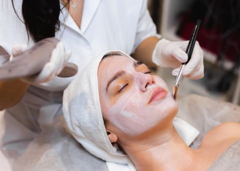 Hidratación facial profunda